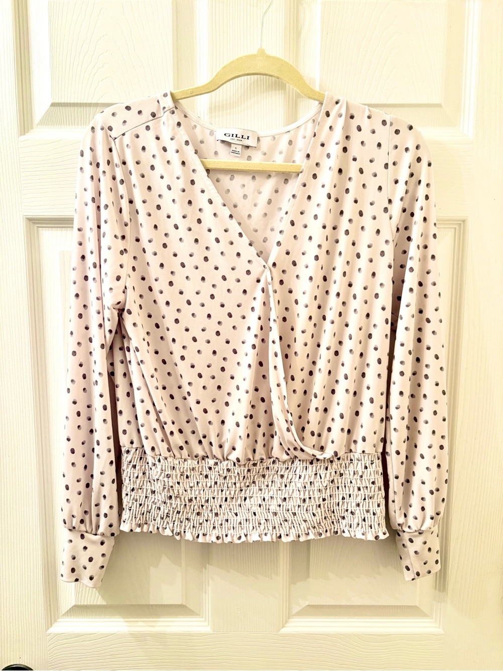 Gilli Kaileigh Chesapeake Smocked Knit Top L Polka Dot Stitch Fix